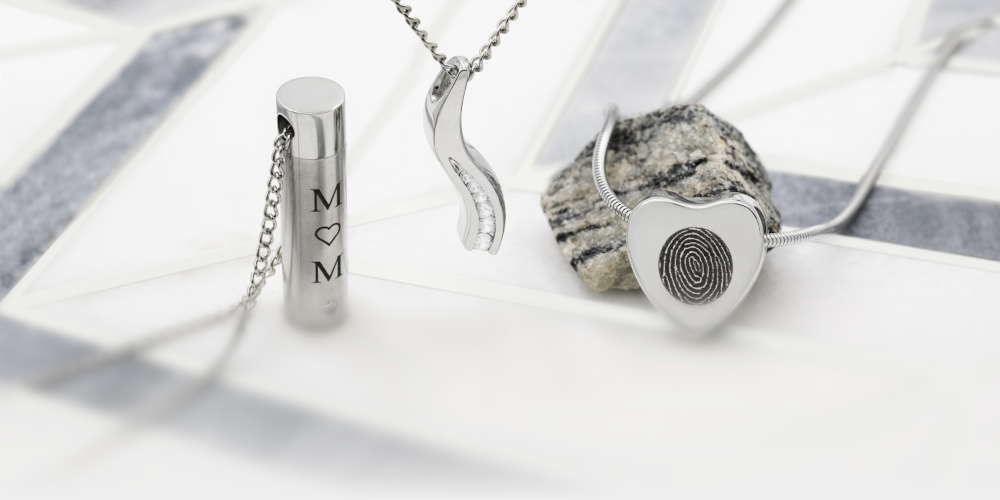 A sampling of Simply Remembered, including the Cylinder, Stairway to Heaven, and Heart.